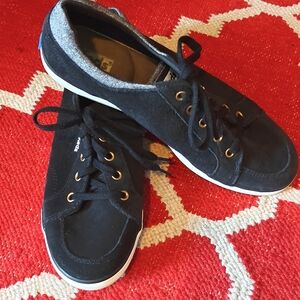 :8.5: Keds Womens Black Suede Lace up Sneakers.